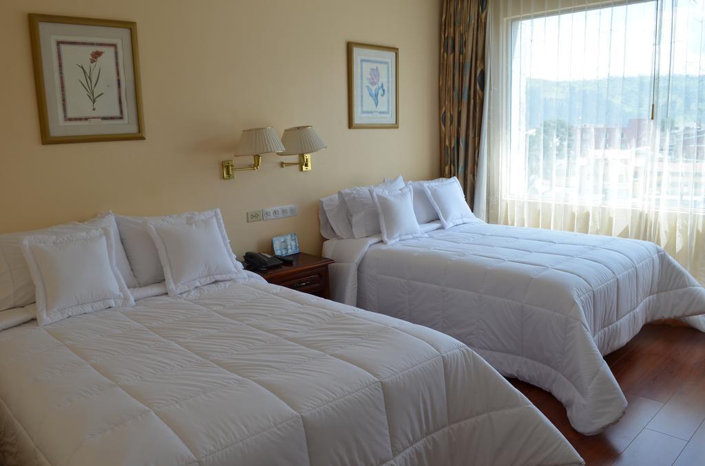 Hotel Tambo Real กีโต ภายนอก รูปภาพ