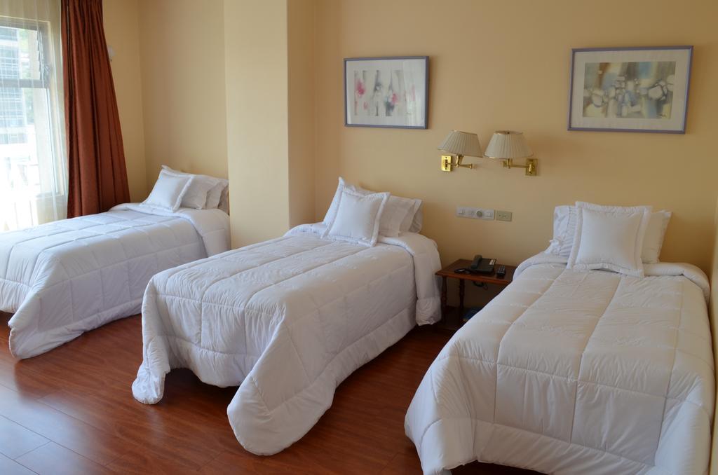 Hotel Tambo Real กีโต ภายนอก รูปภาพ